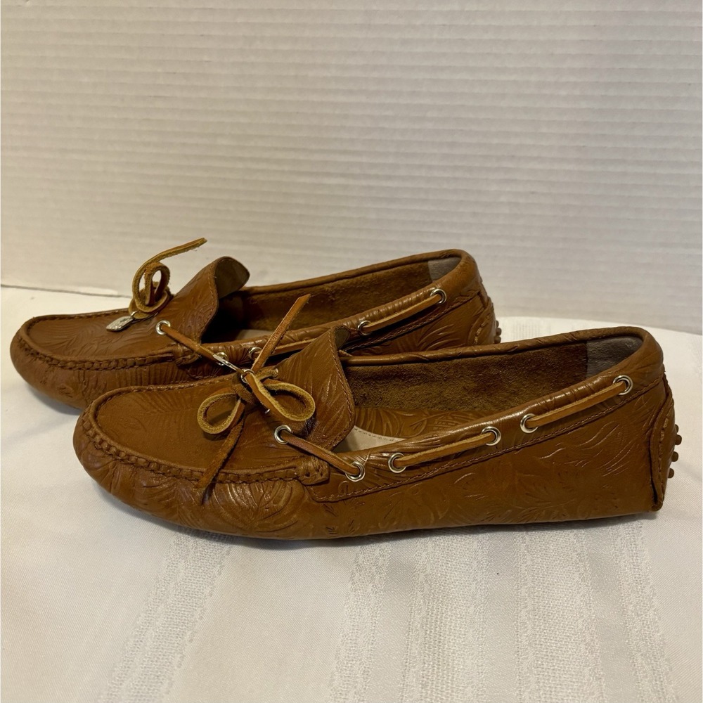 Tommy Bahama Women's Casual Loafers Raw Coast Caramel Leather Moccasins Size 7